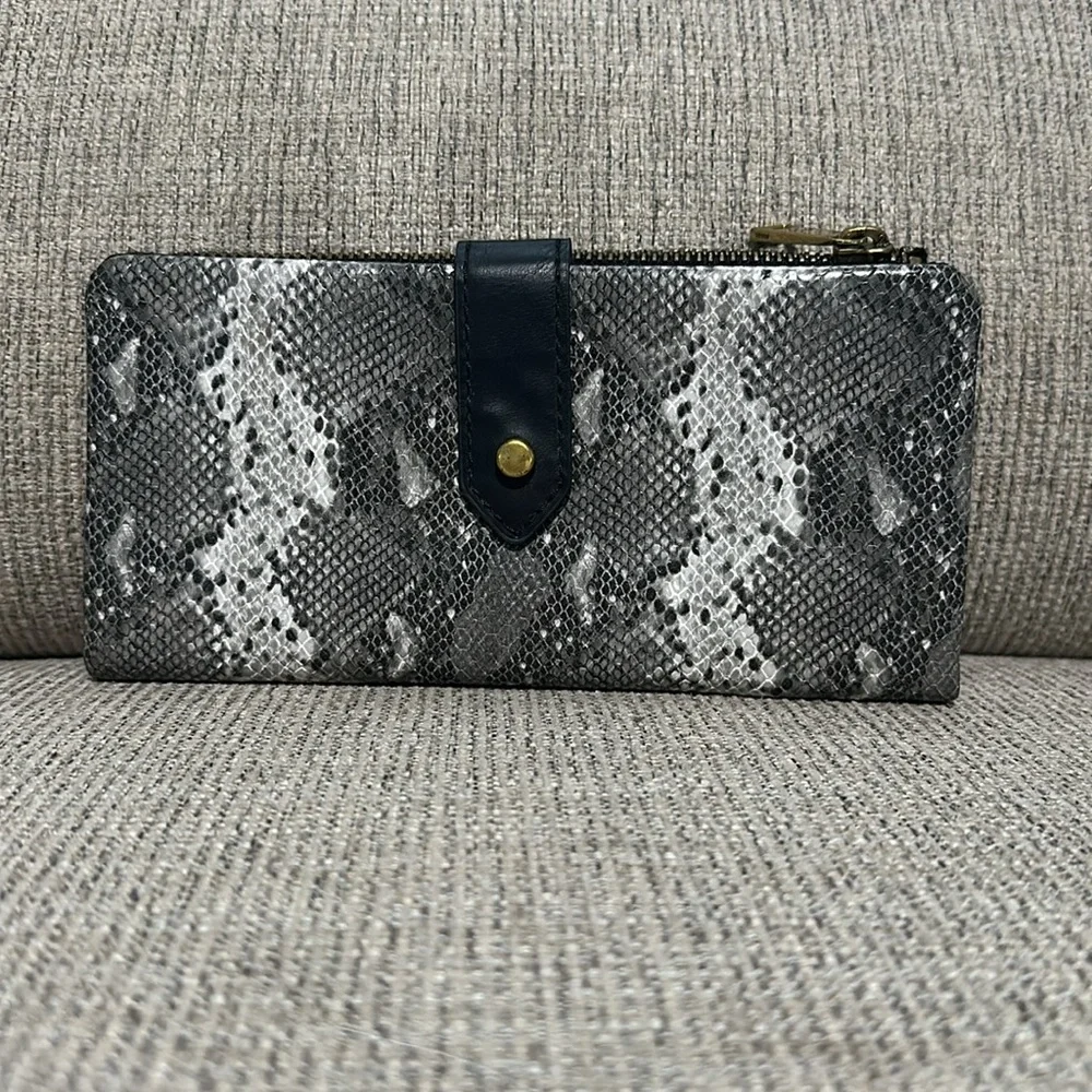 Fossil Black and Gray Snakeskin Clutch
